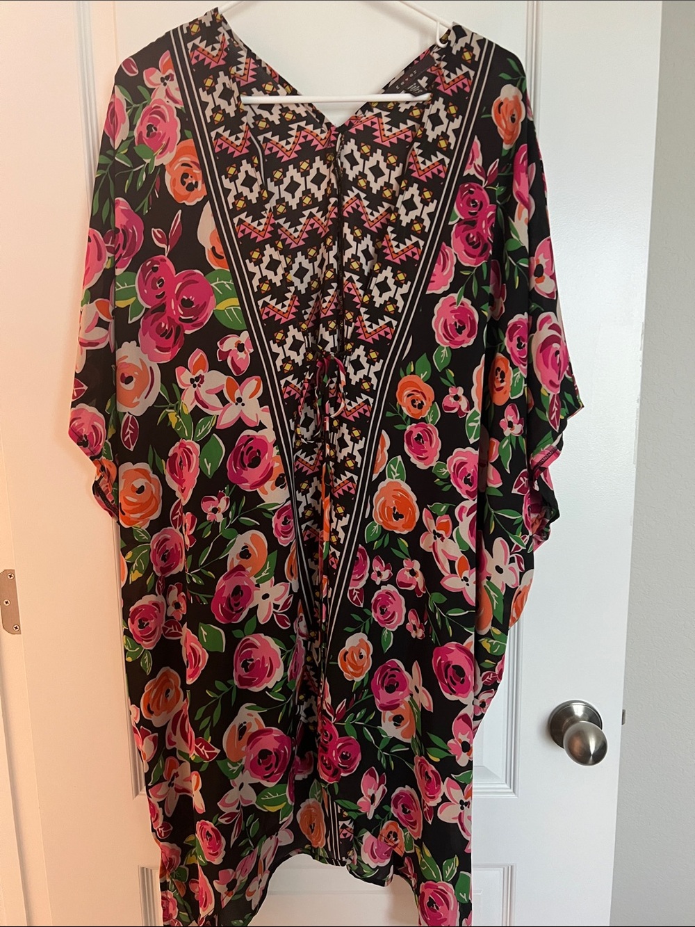 Fever Geometric Print Black Pink Orange Kimono